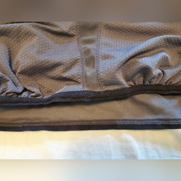 Lululemon Priti Ruffle top sz 6 - Picture 6 of 7